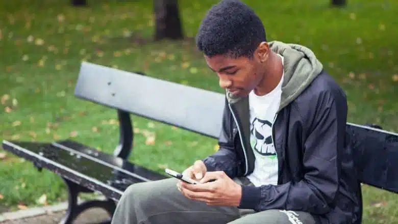 Social media and mental health: The facts behind the headlines